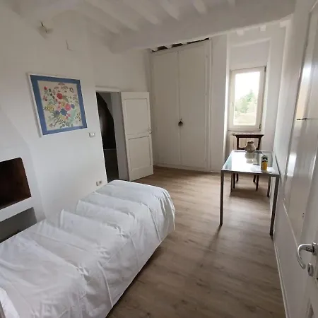 La Perla Degli Oddi Historic House Apartment *