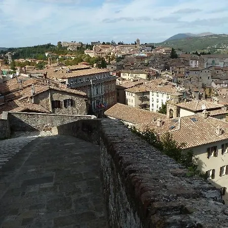 La Perla Degli Oddi Historic House Apartment *