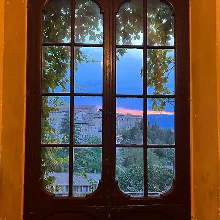 La Perla Degli Oddi Historic House Apartment *